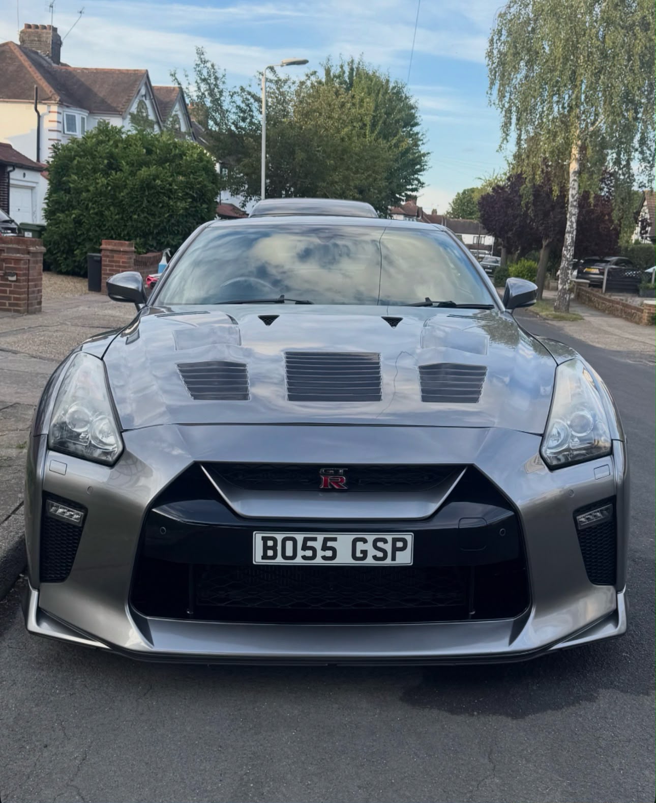Nissan GT-R detailed by Car Woosh
